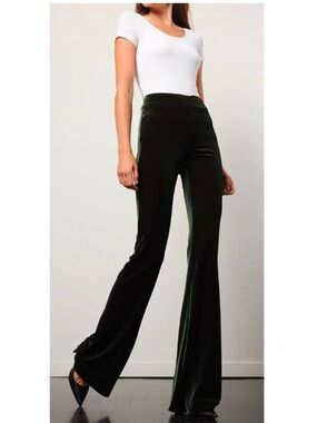 Avenue Montaigne Bellini Velvet Mid-Rise Flared Wide Leg Pull-On Pants Green 2